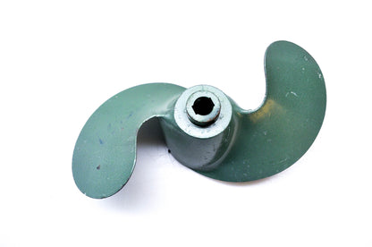 OMC 375689 Propeller NOS