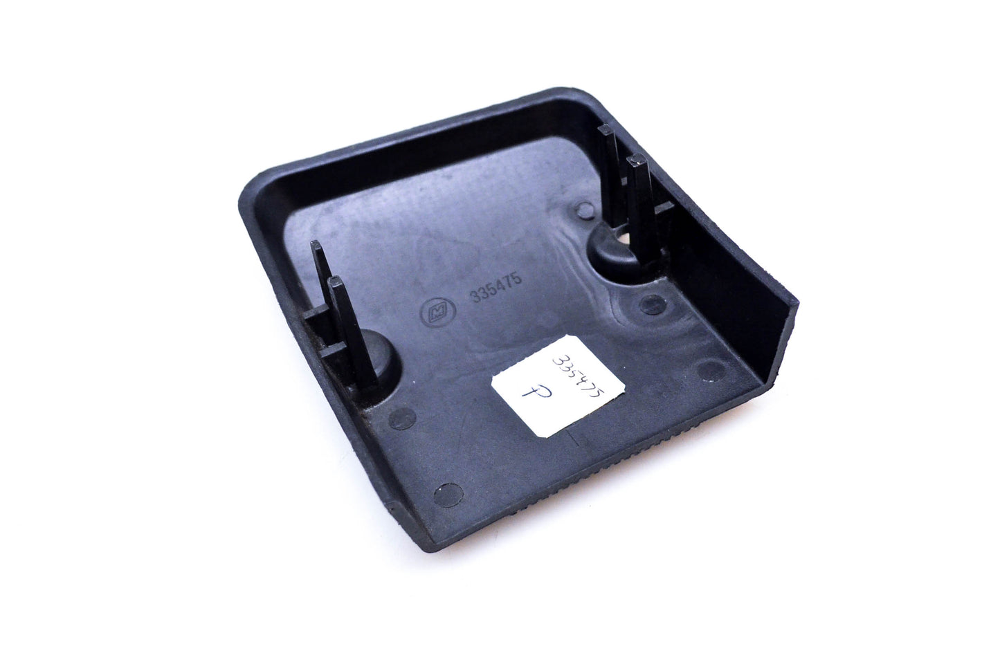 OMC 335475 Bracket Cover NOS