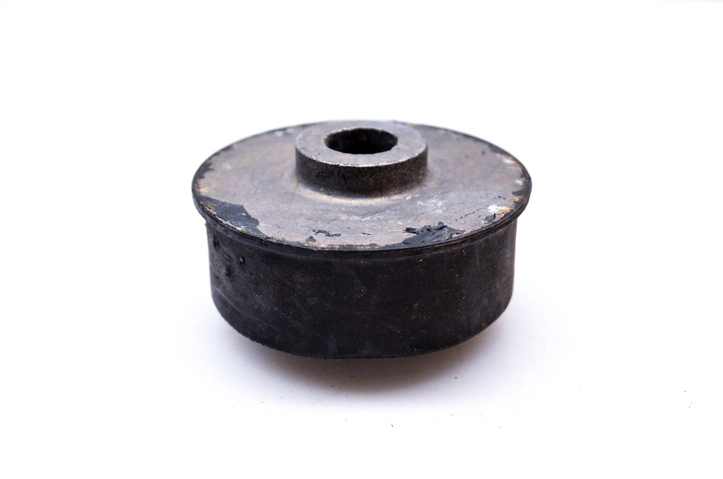 OMC 382510 Engine Mount