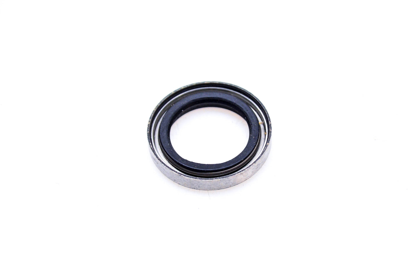 OMC 321466 Oil Seal Retainer NOS