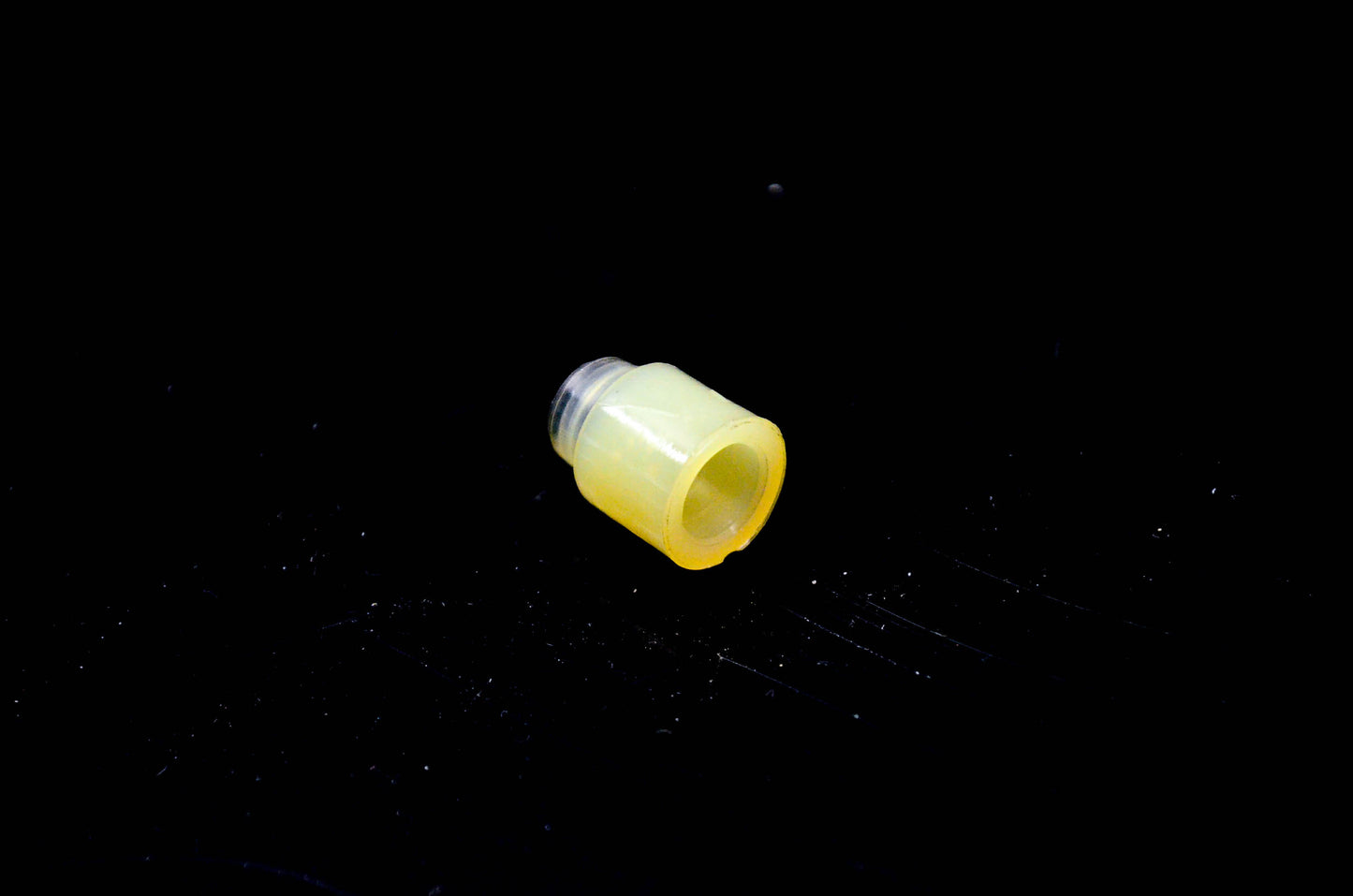 OMC 308199 Roller NOS