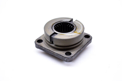 OMC 982422 Bearing Housing Assembly NOS
