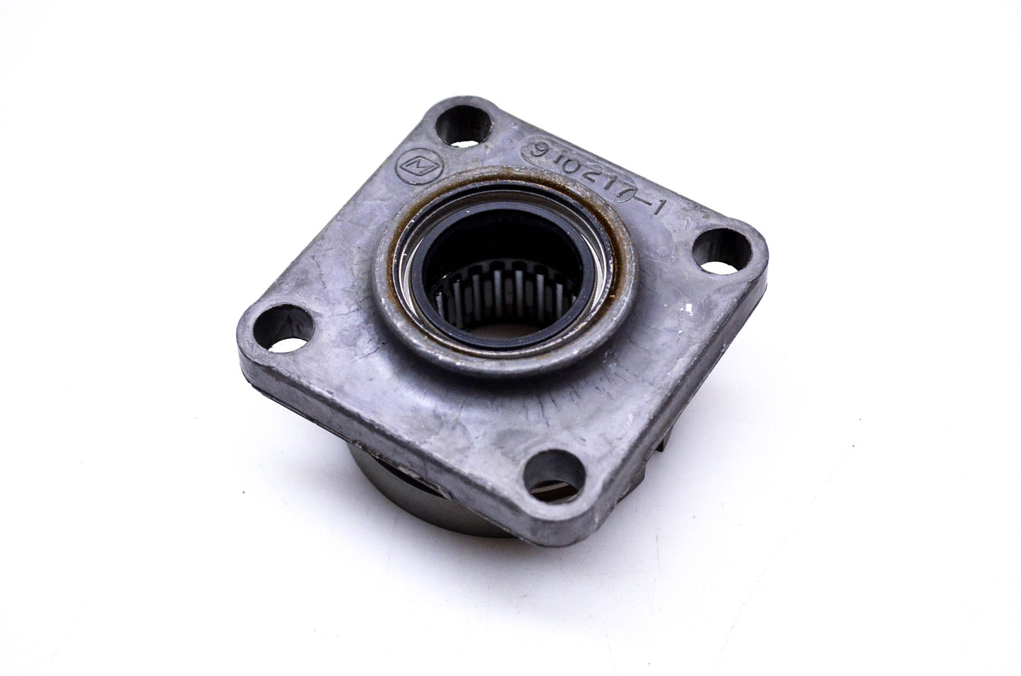 OMC 982422 Bearing Housing Assembly NOS