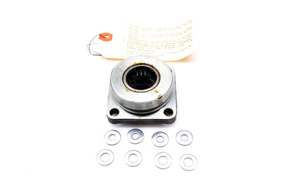 OMC 384584 Bearing Housing NOS