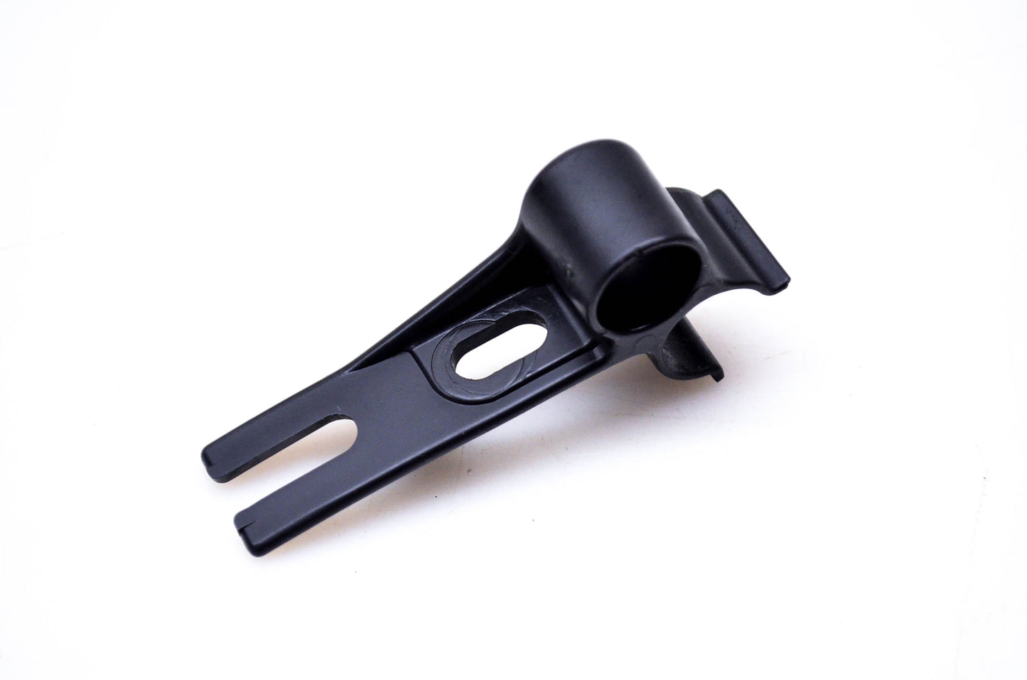 OMC 333739 Fuel Line Retainer