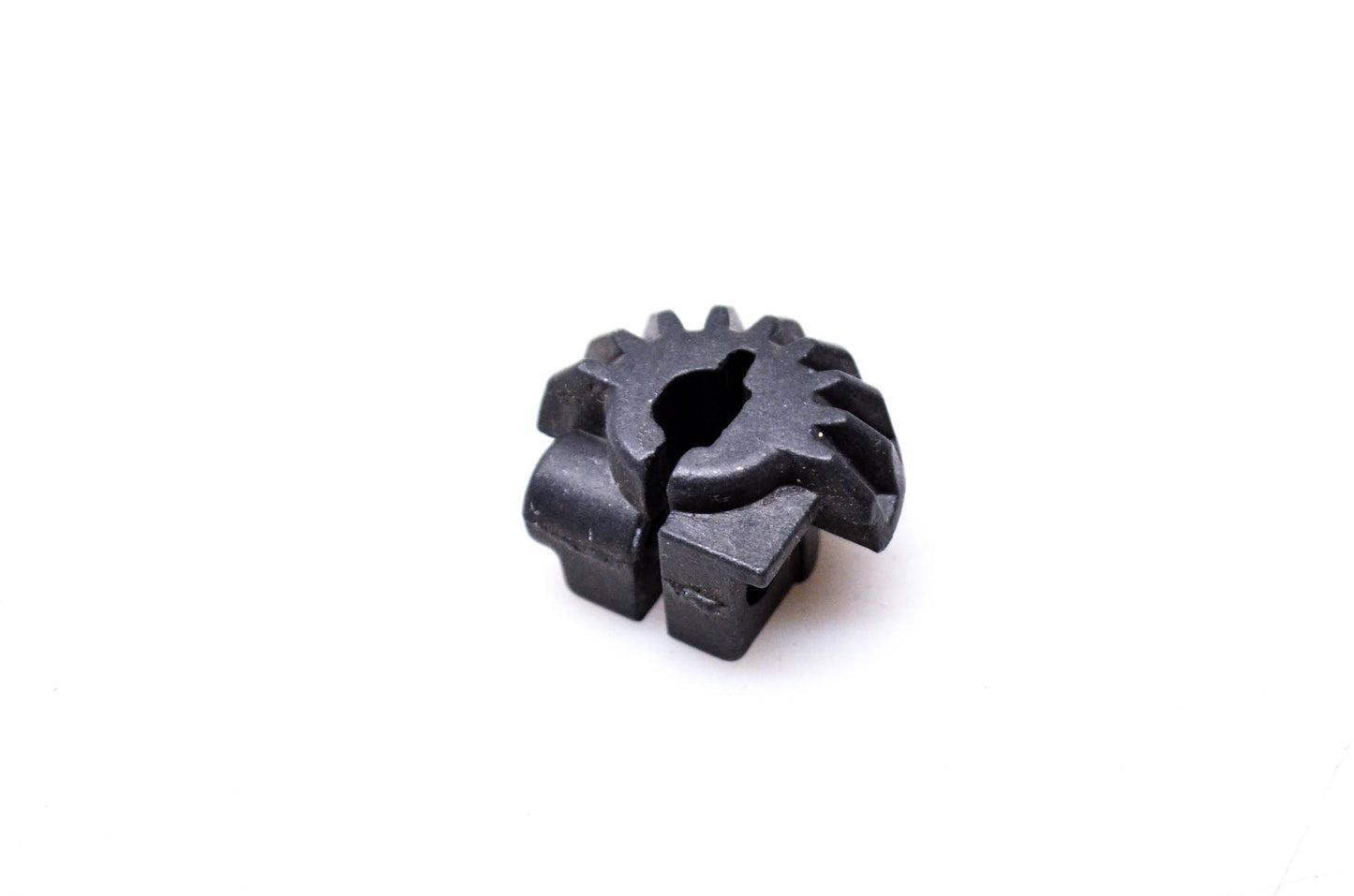 OMC 303142 Pinion NOS