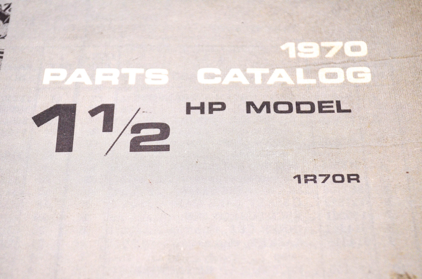 Aftermarket 384392 1970 Parts Catalog 1.5HP Model 1R70R NOS