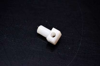 OMC 320786 Pivot Pin NOS