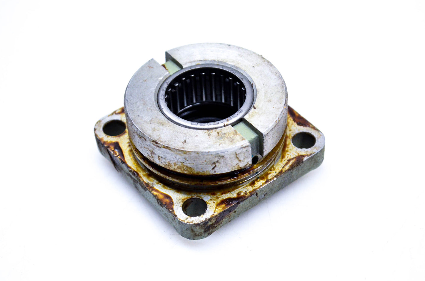 OMC 329921 Upper Driveshaft Bearing Housing
