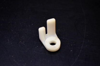OMC 313585 Oil Wick Clip NOS