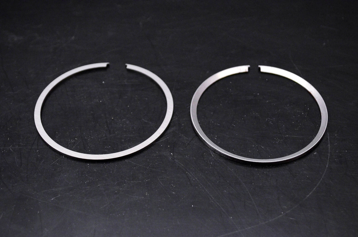 OMC 385350 Piston Ring Kit NOS