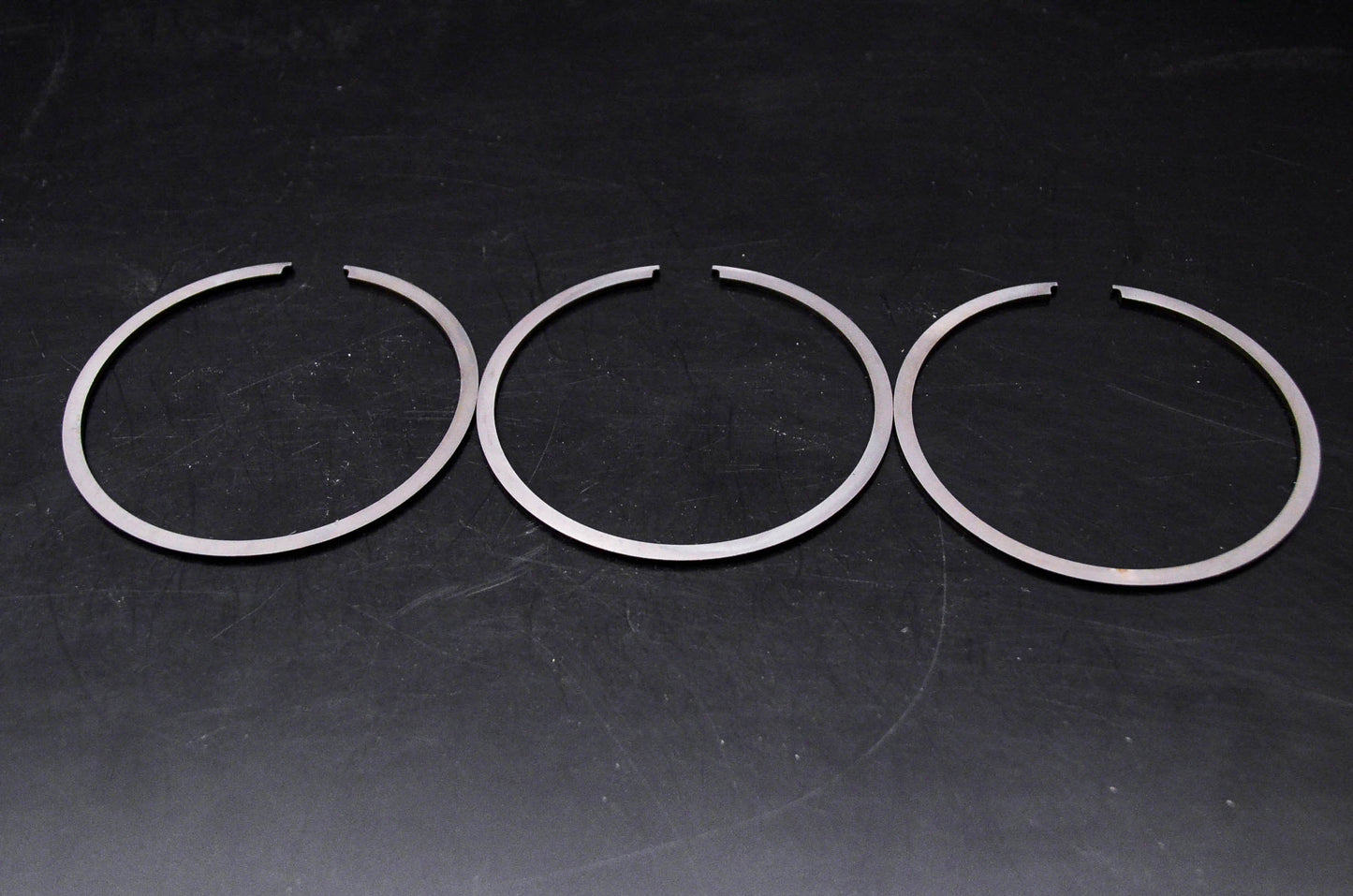 OMC 383654 Piston Ring Kit NOS