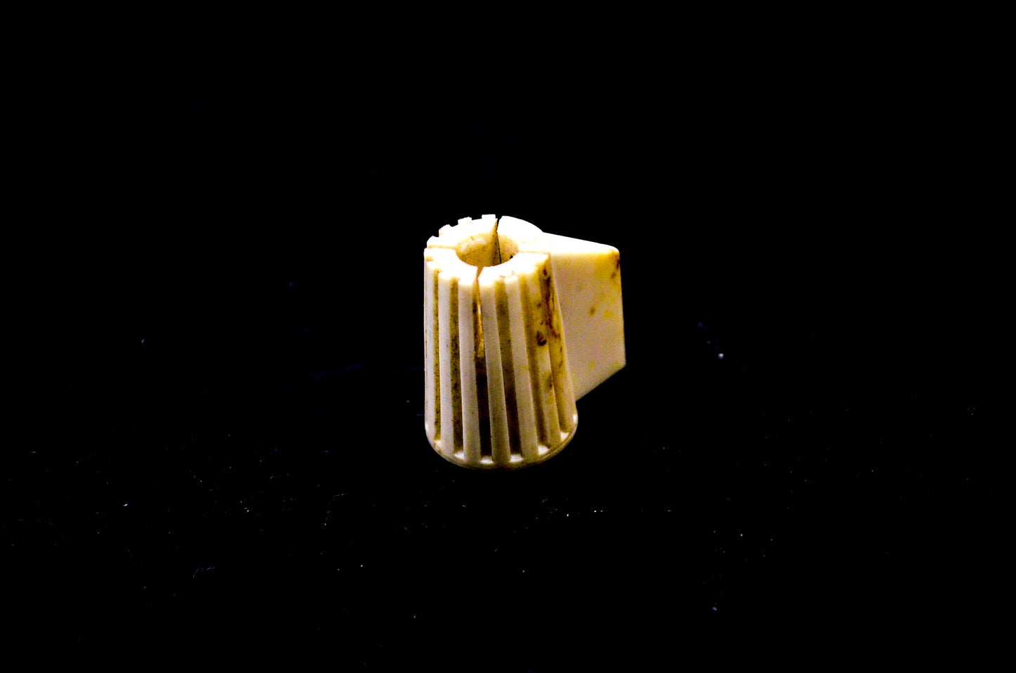 OMC 204701 Carburetor Knob