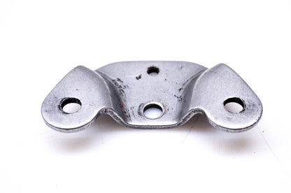 OMC 313024� Steering Bracket