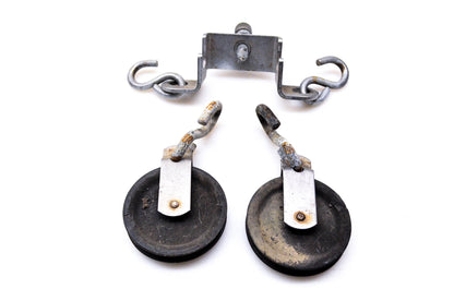 OMC 305816 Cable Steering Pulley Bracket Assembly