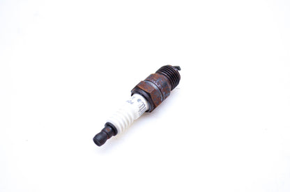 Autolite AF32, C9ZZ12405A Spark Plug NOS