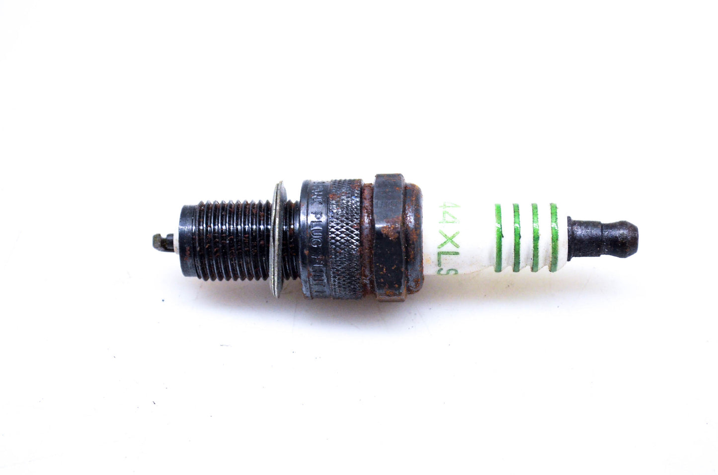 AC 44XLS Spark Plug NOS