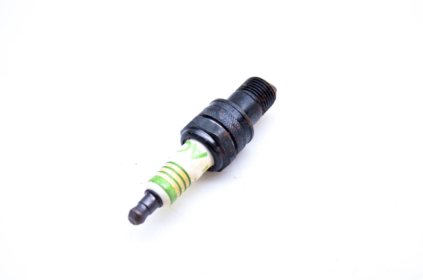 AC CR44N Spark Plug NOS