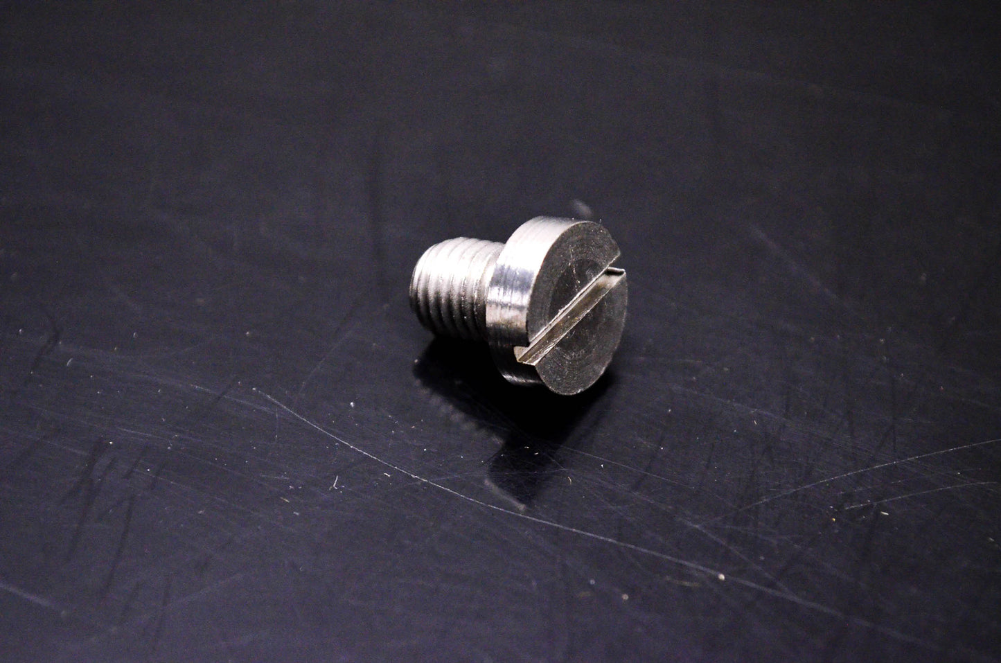 OMC 911719 Plug NOS