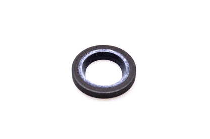 OMC 329922, 329922-1-359 Oil Retainer NOS