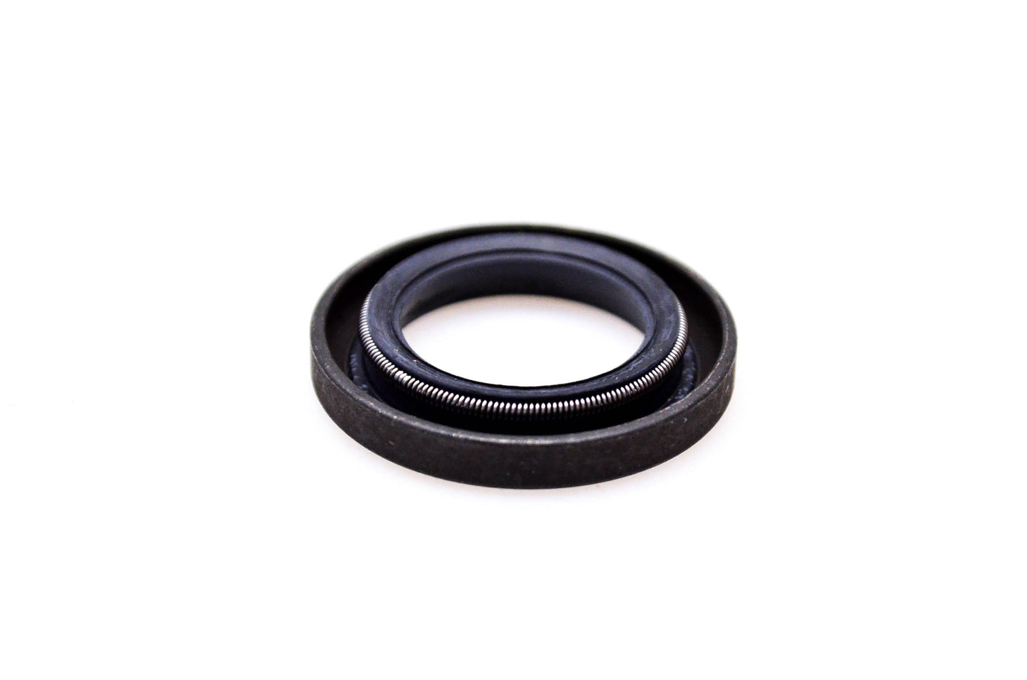 OMC 329922, 329922-1-359 Oil Retainer NOS