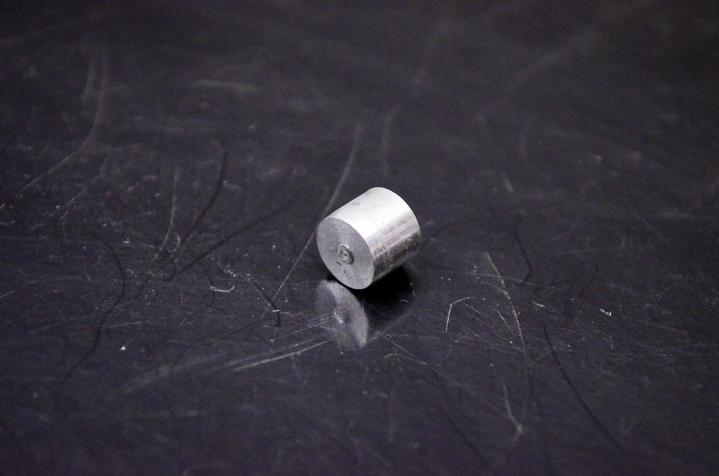 OMC 304067 Plug NOS
