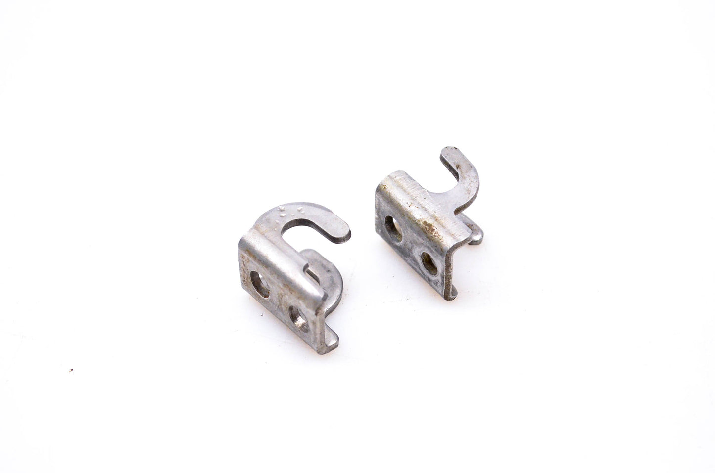 OMC 303556 Control Cable Lock Port & Starboard Sides Kit Qty 2
