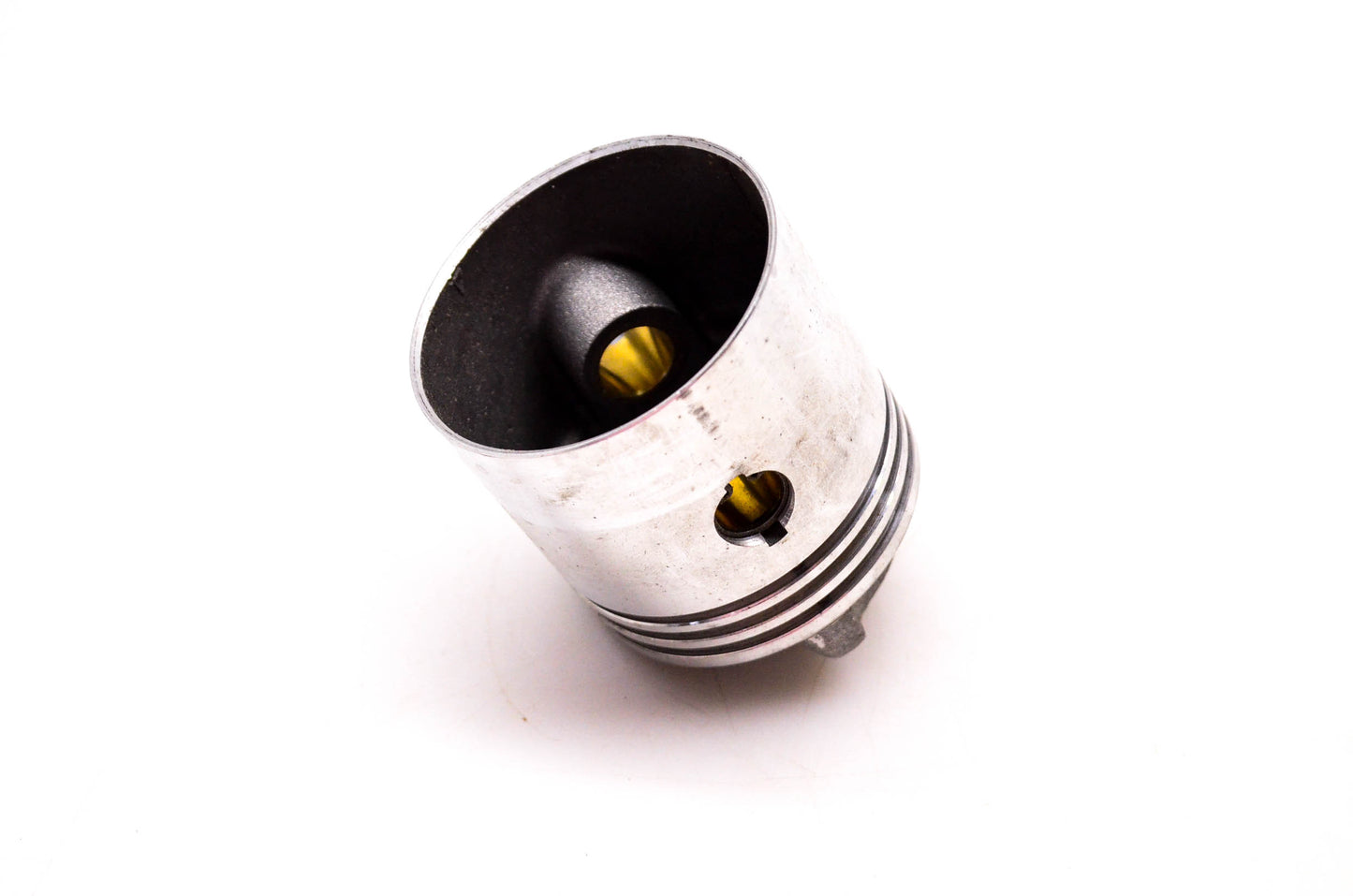 OMC 377031 Piston NOS