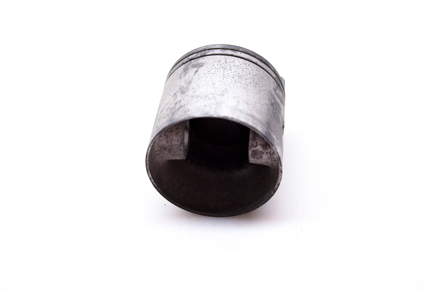 OMC 385338 Piston NOS