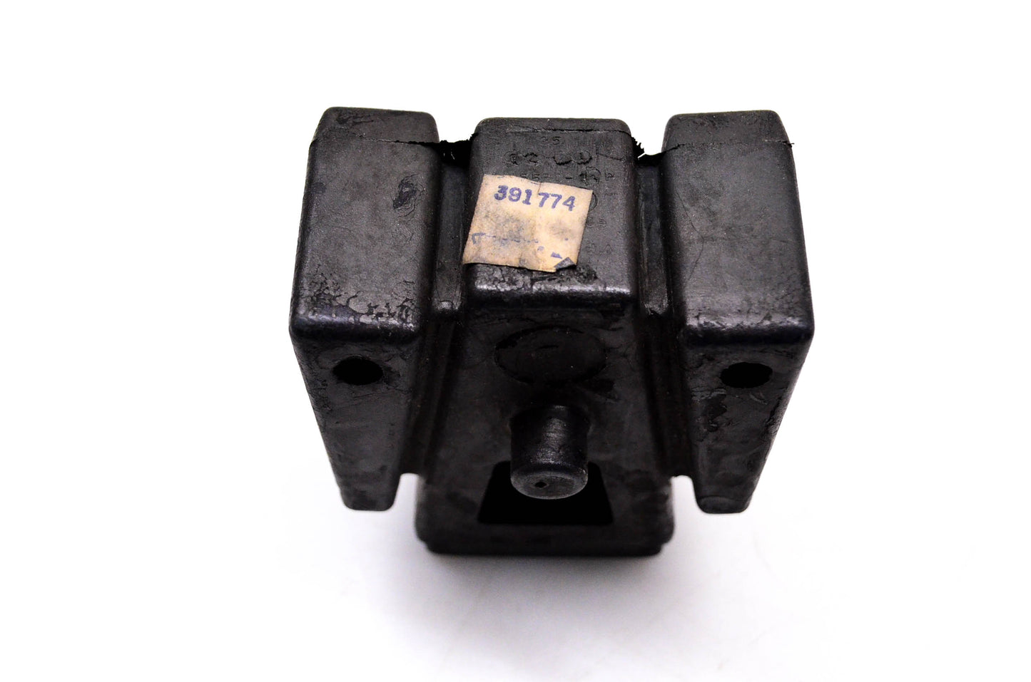 OMC 391774 Lower Rubber Mount