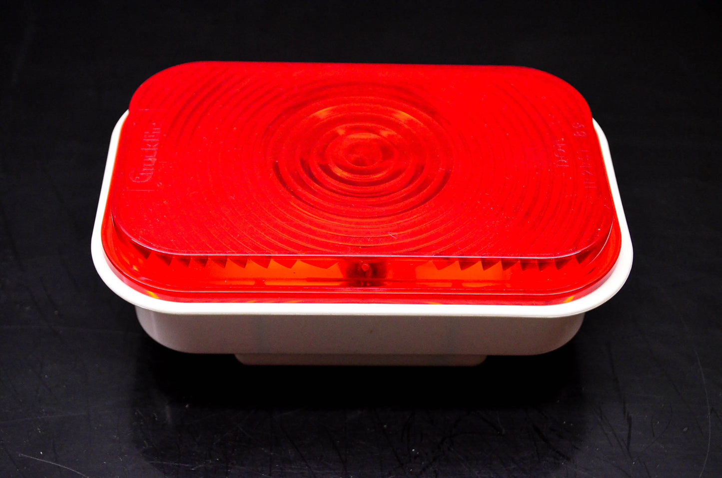 Pace 800041, 1P2PST, 45202R Trucklite Stop, Turn & Tail Light NOS