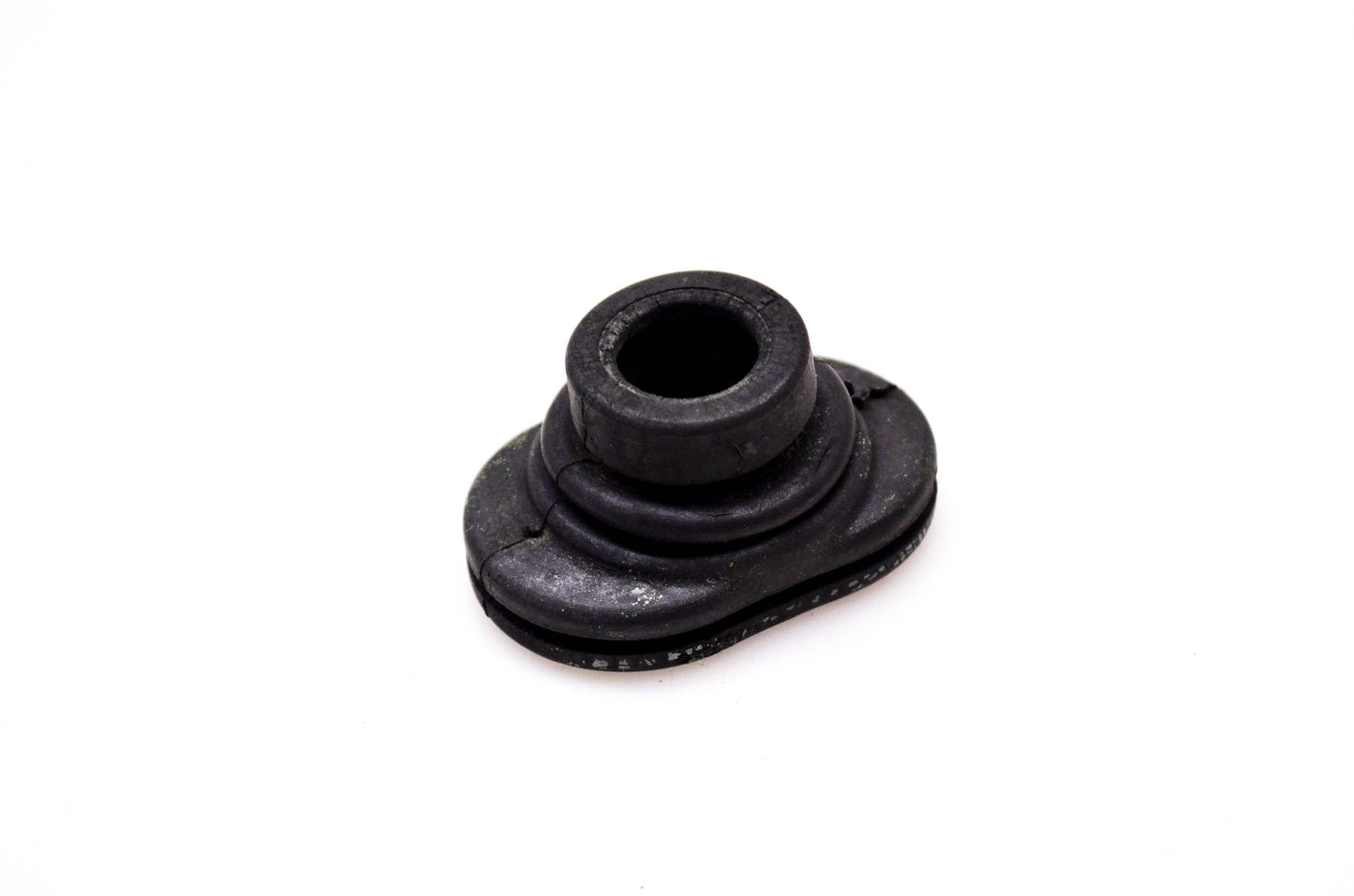 OMC 304019 Grommet