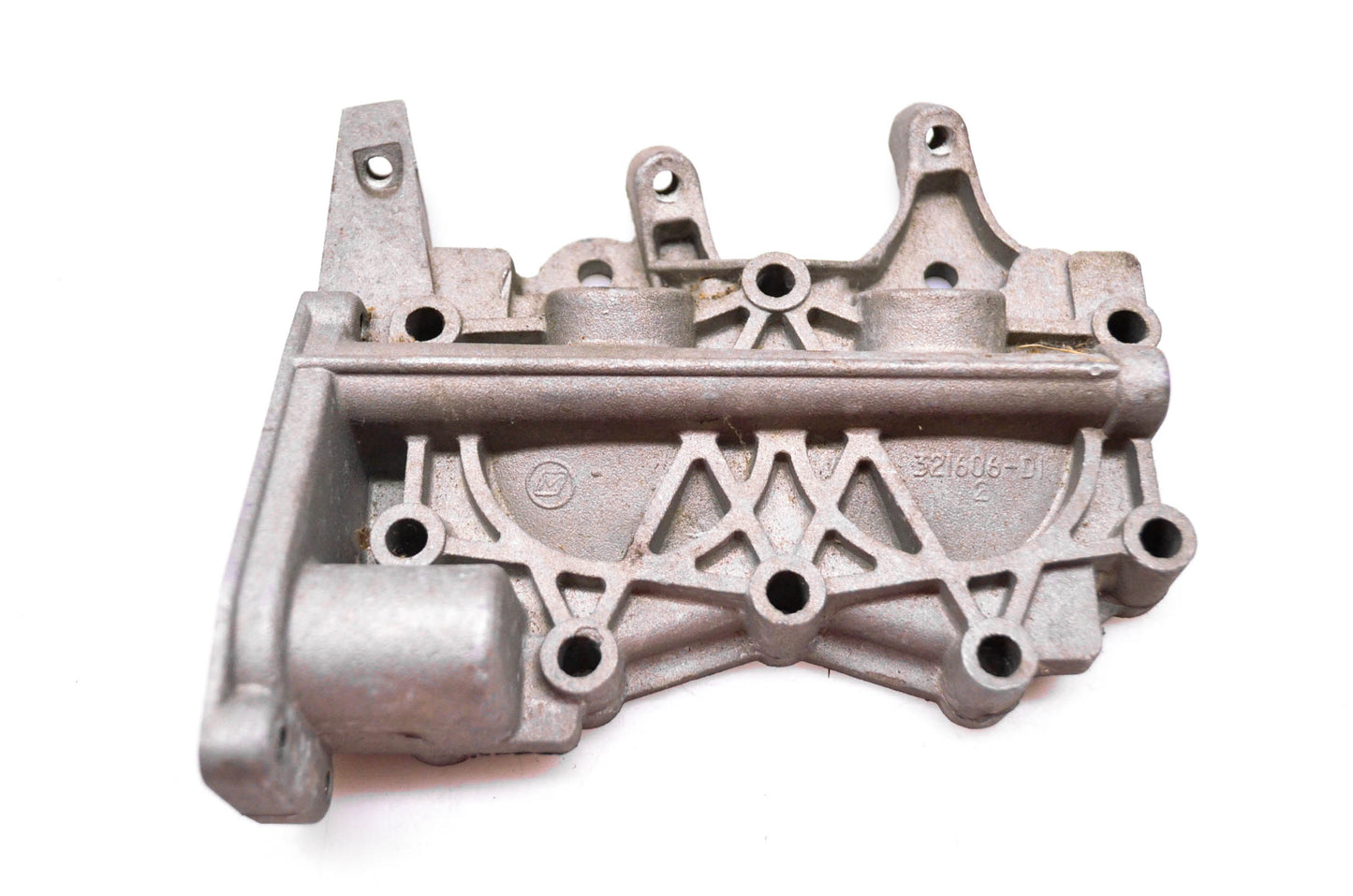 OMC 0321606 Cylinder Head NOS