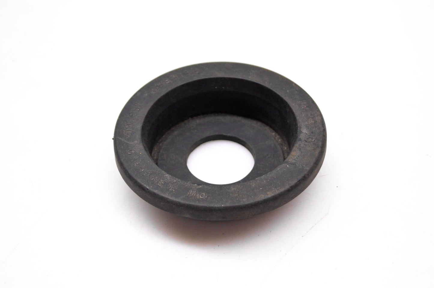 Peterson PM 142-18 Grommet Round 2.5"