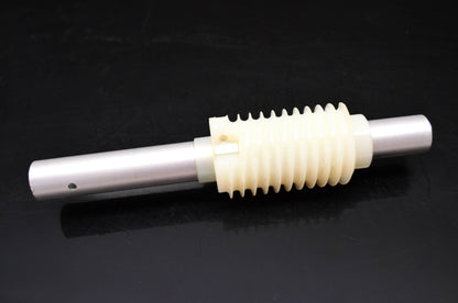 OMC 383118 Spool & Sleeve Assembly 9.5 HP NOS