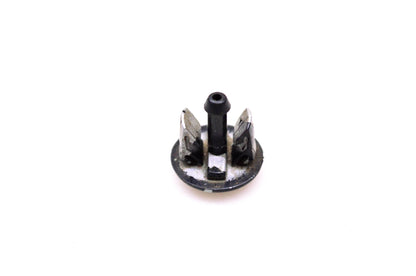 OMC 321885 Lower Motor Cover Nipple