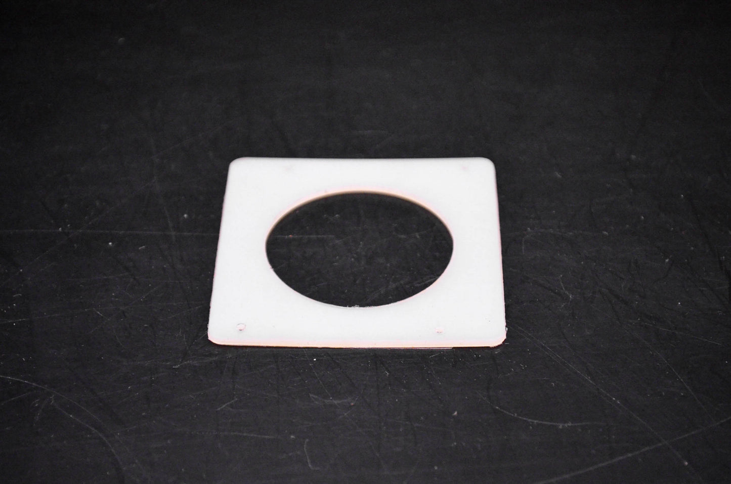 OMC 330528 Friction Plastic Plate NOS
