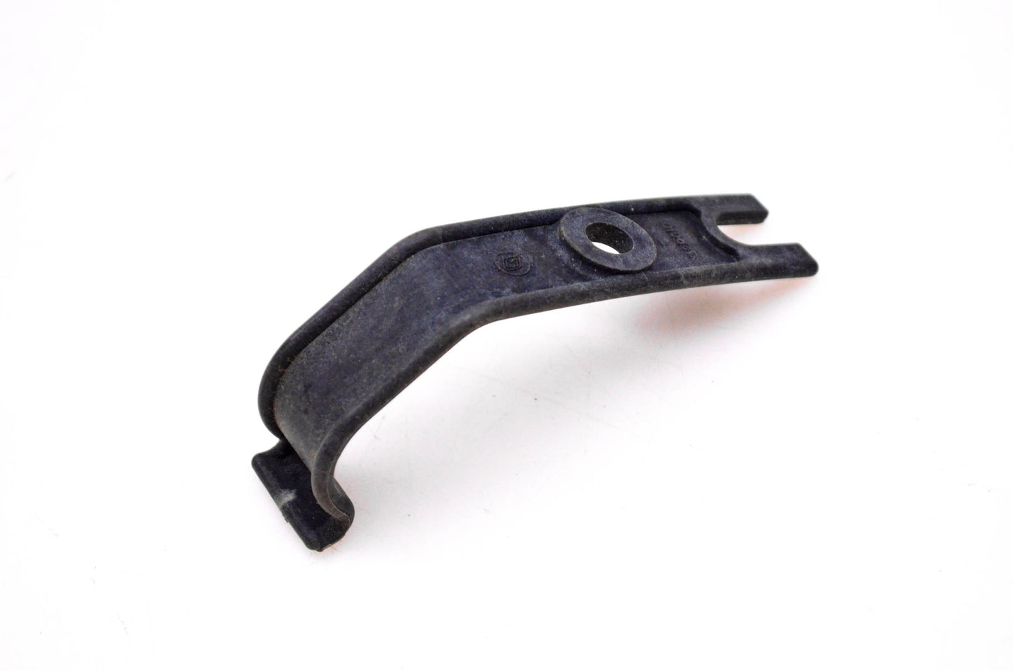 OMC 329610 Retainer Fuel Line Clip NOS