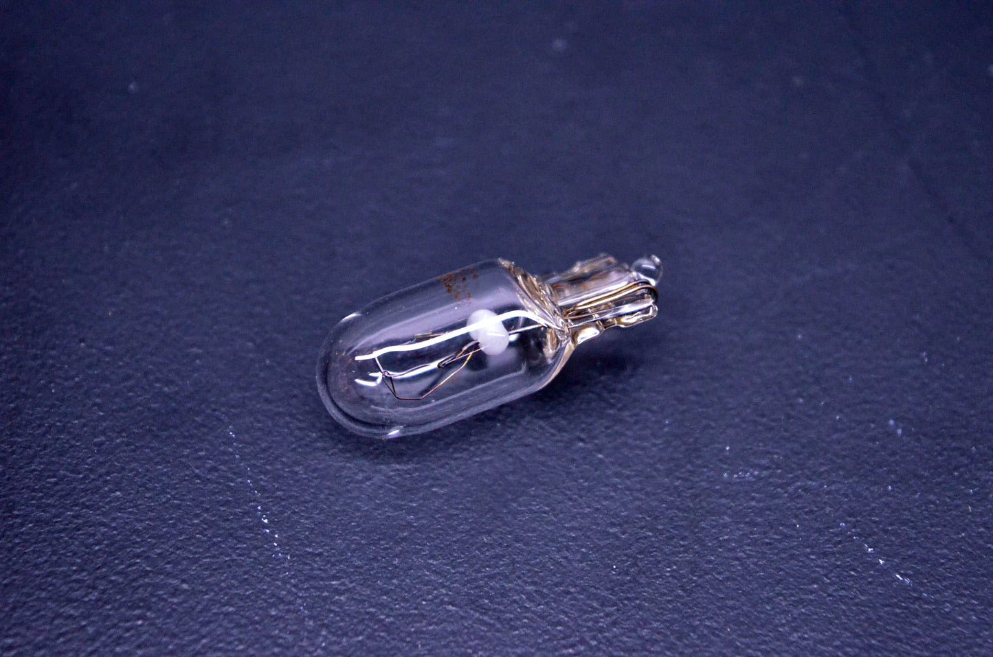 New OEM Polaris 4030015 Taillight Bulb NOS