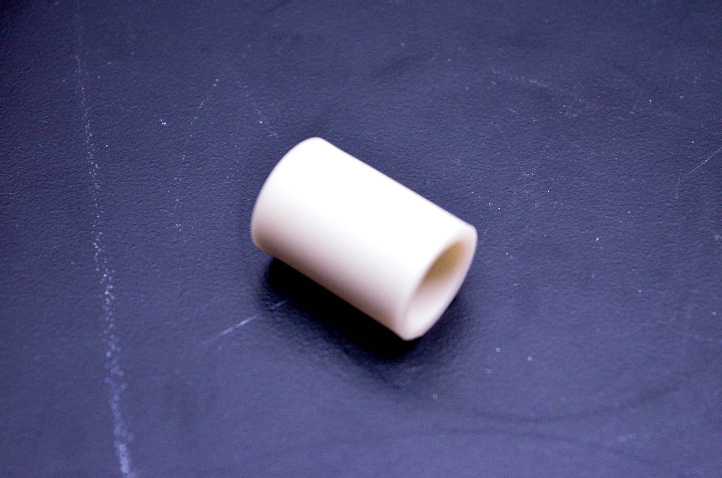 New OEM Yamaha 4V4-22184-00-00 Bushing NOS