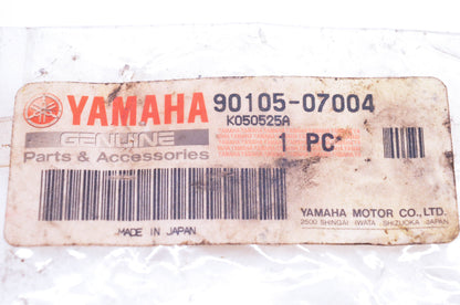 New OEM Yamaha 90105-07004-00 Flange Bolt NOS