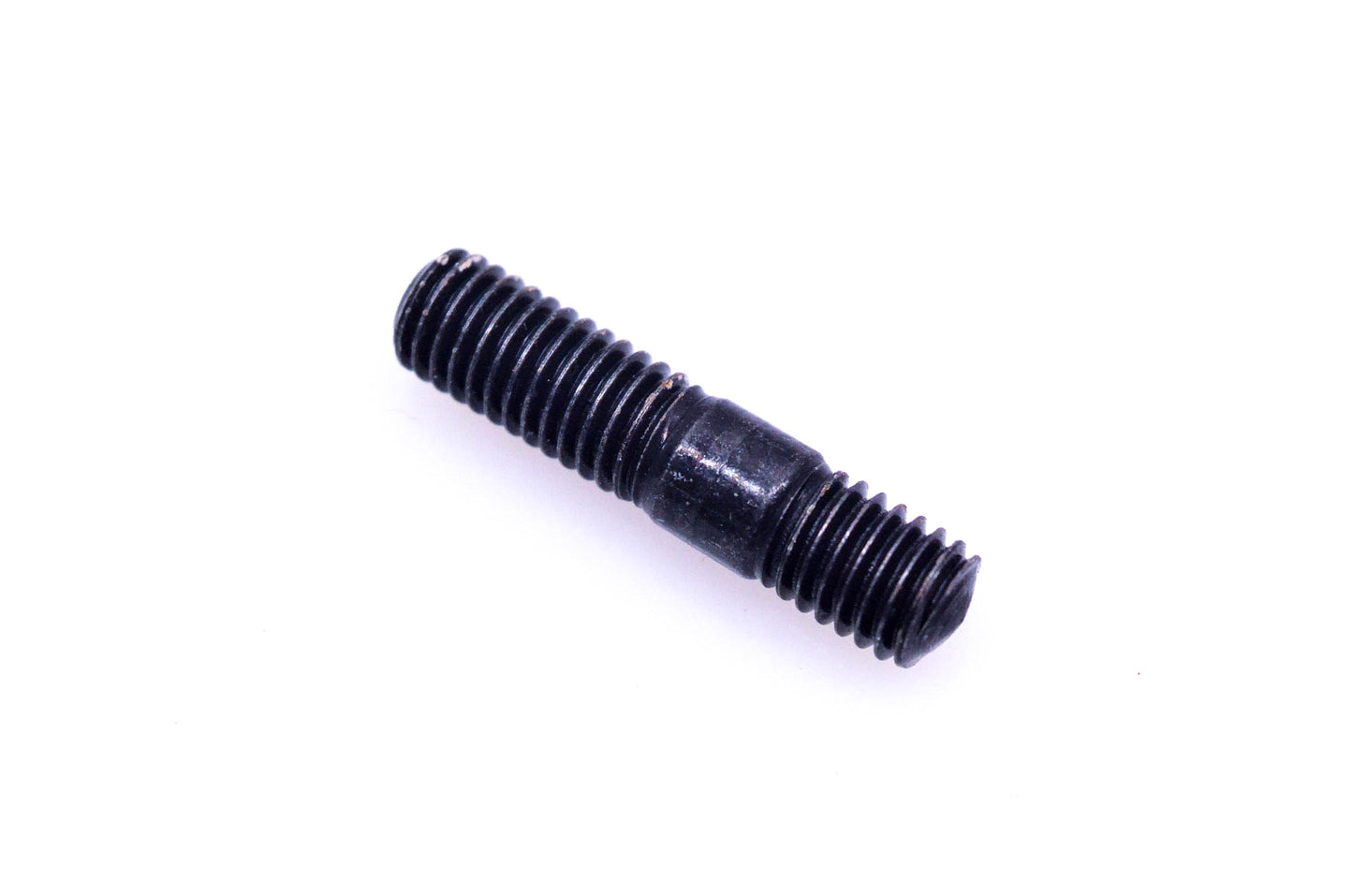 New OEM Yamaha 90116-08218-00 Stud Bolt NOS