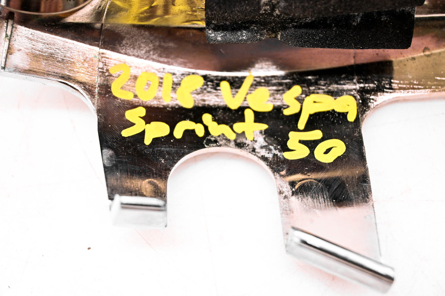 Vespa 561433 Front Suspension Cover