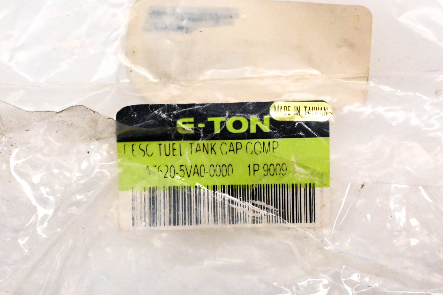 Eton A7620-5VA0-0000, 813273 Keyless Fuel Tank Cap NOS