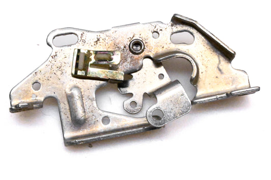 New OEM Briggs & Stratton 397668 Band Brake Bracket NOS