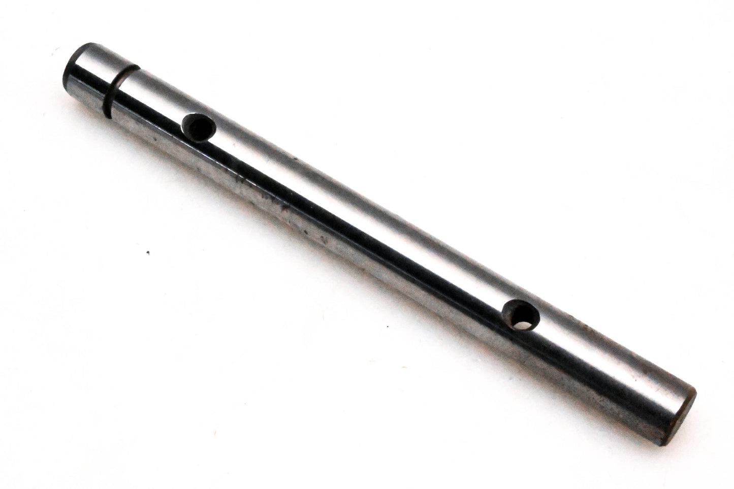 New OEM Briggs & Stratton 230860 Auxiliary Drive Shaft NOS