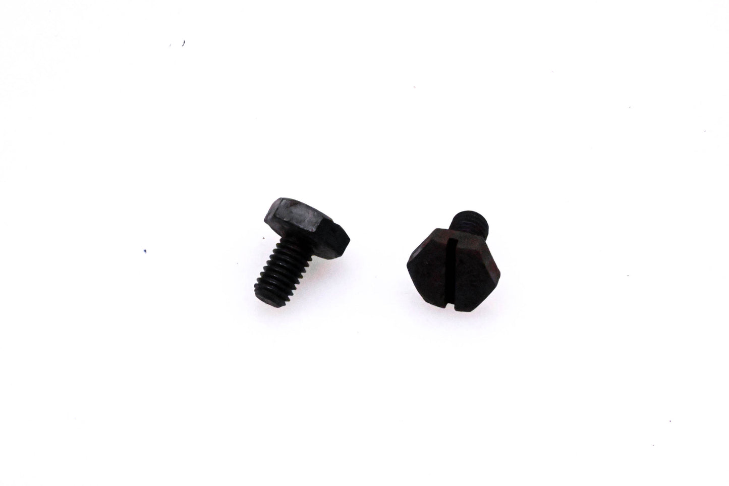 New OEM Briggs & Stratton 92663 Screws Qty 2 NOS