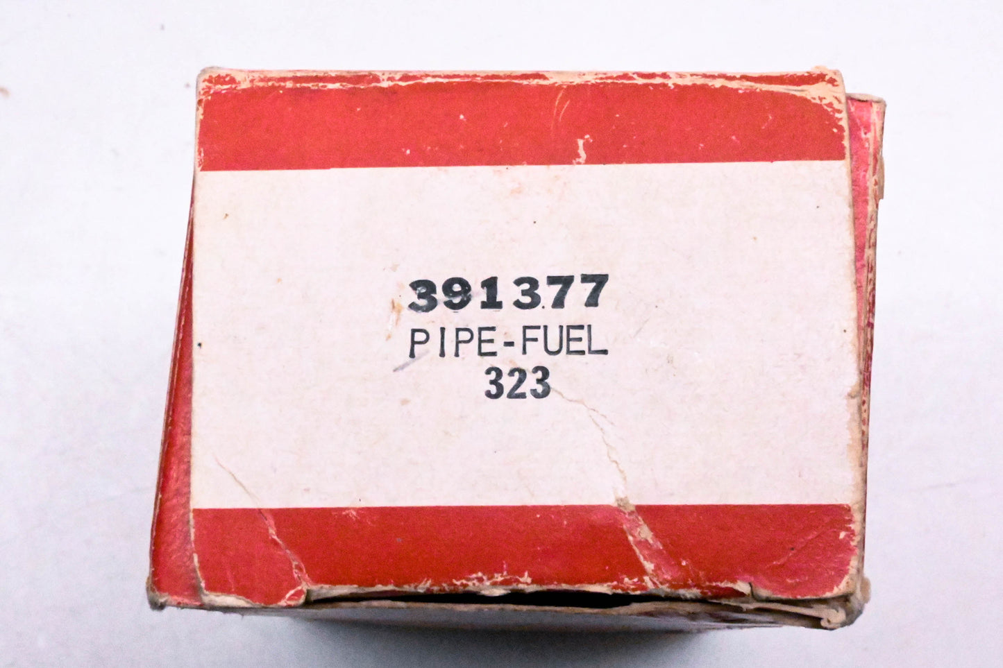 New OEM Briggs & Stratton 391377 Fuel Pipe NOS