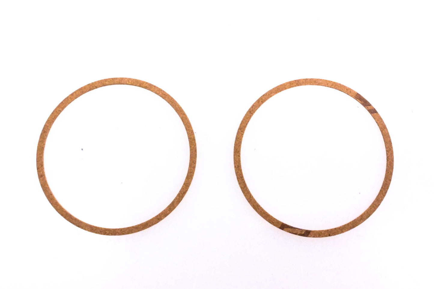 New OEM Briggs & Stratton 27682 Float Bowl Gaskets Qty 2 NOS
