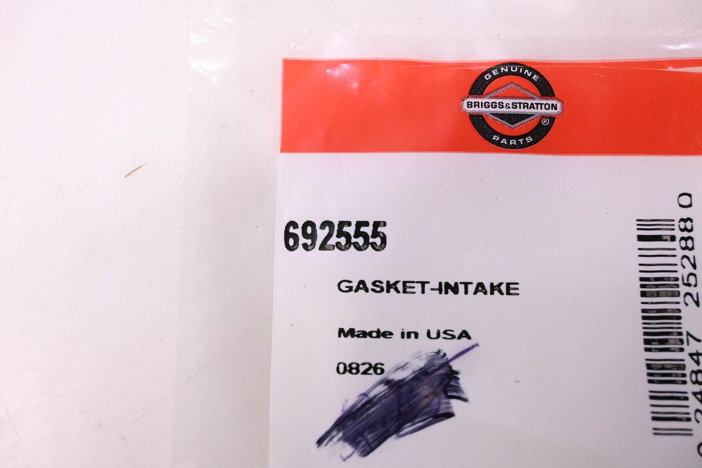 New OEM Briggs & Stratton 692555, 0826 Intake Gasket NOS